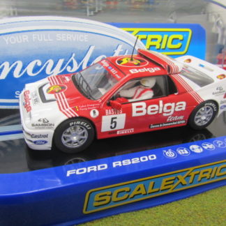 Scalextric C3637 Ford RS200