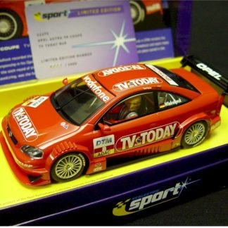 Scalextric C2475A Opel Astra V8