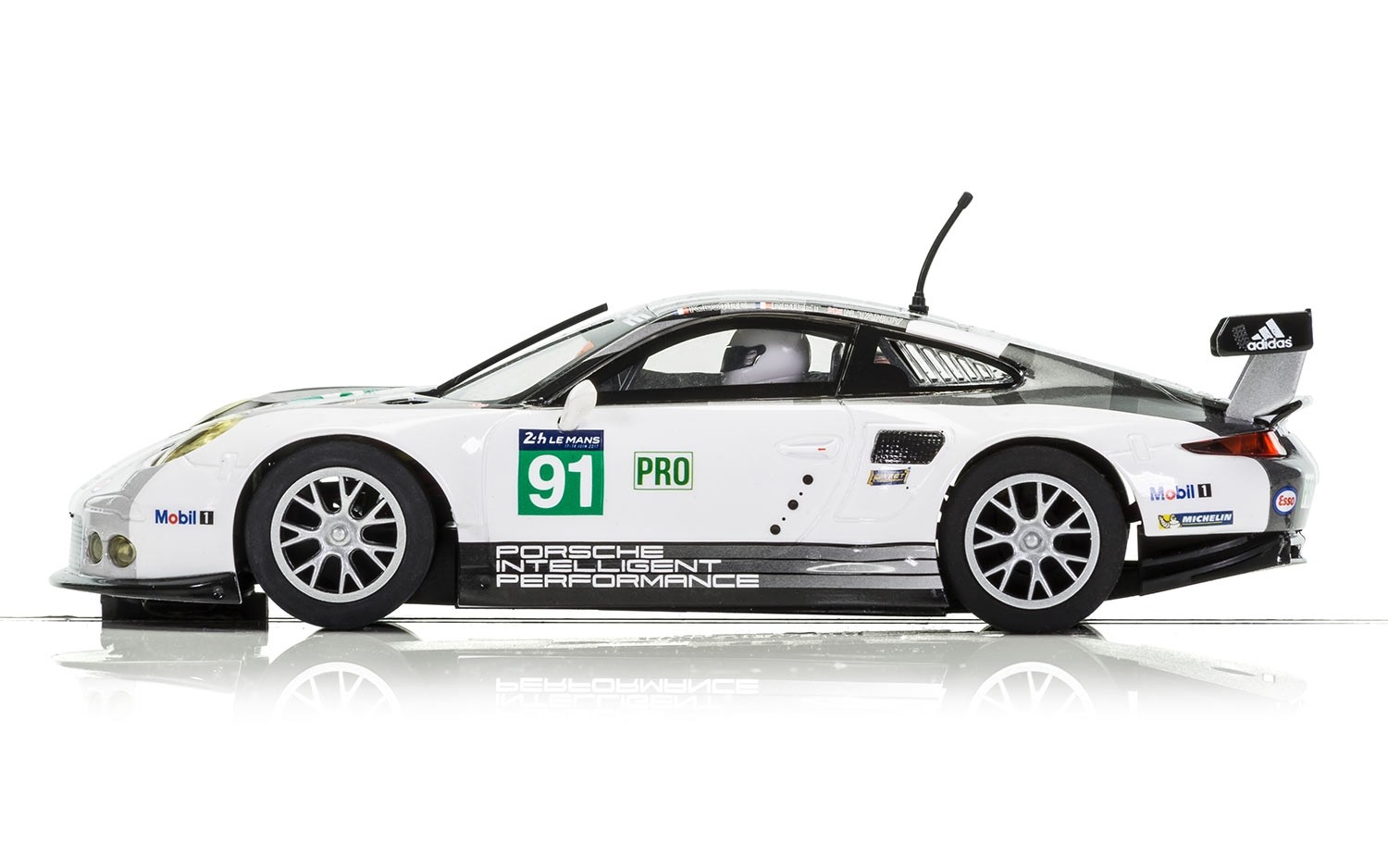 NEW Scalextric Porsche 911 RSR LeMans 24Hrs 2016 1/32 Slot Car FREE US SHIP 