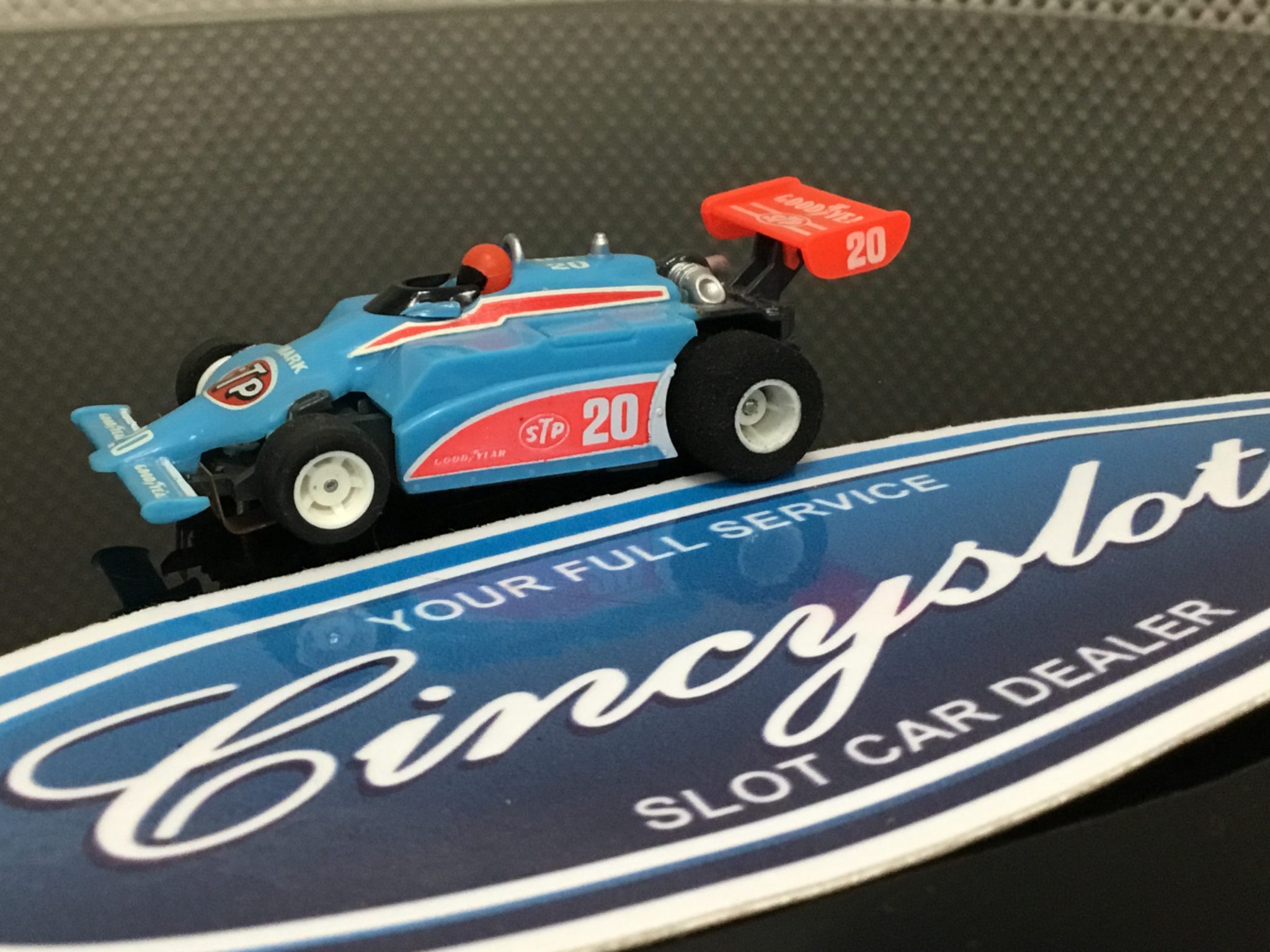 Tyco STP 20 Indy F1 HO SLOT CAR. NEW