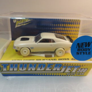 AutoWorld iWheels White Lightning Thunderjet 1970 Ford Mustang