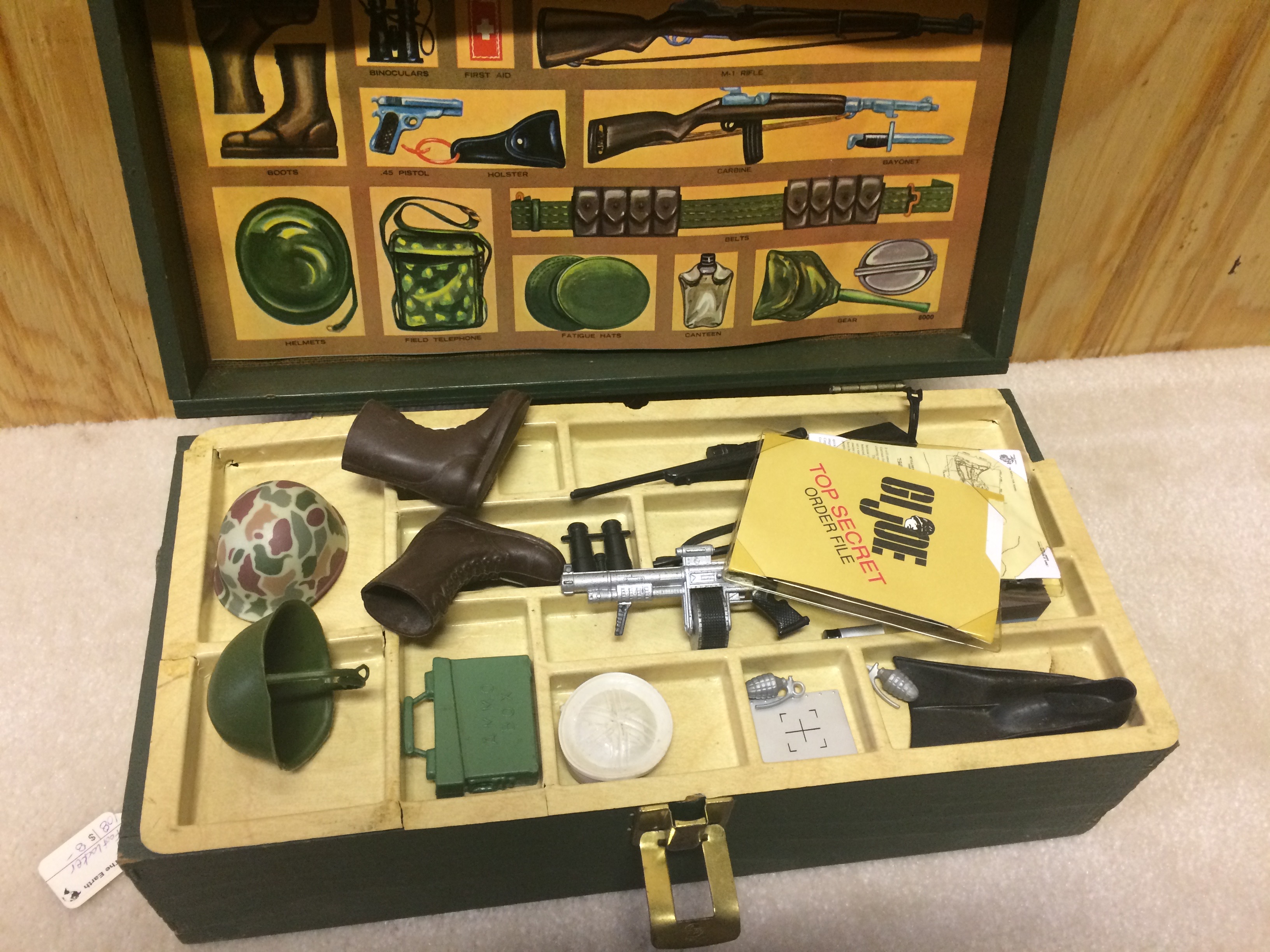 VINTAGE 1964 GI JOE ARMY SOLDIER, FOOT LOCKER, & ACCESSORIES LOT