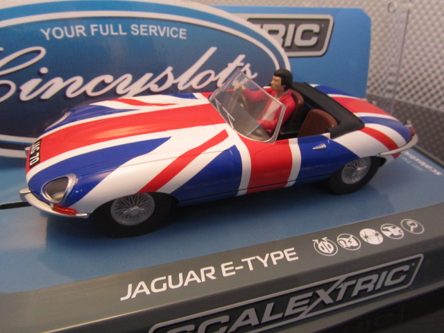 SCALEXTRIC C3878 Jaguar E-Type Union Flag Livery 