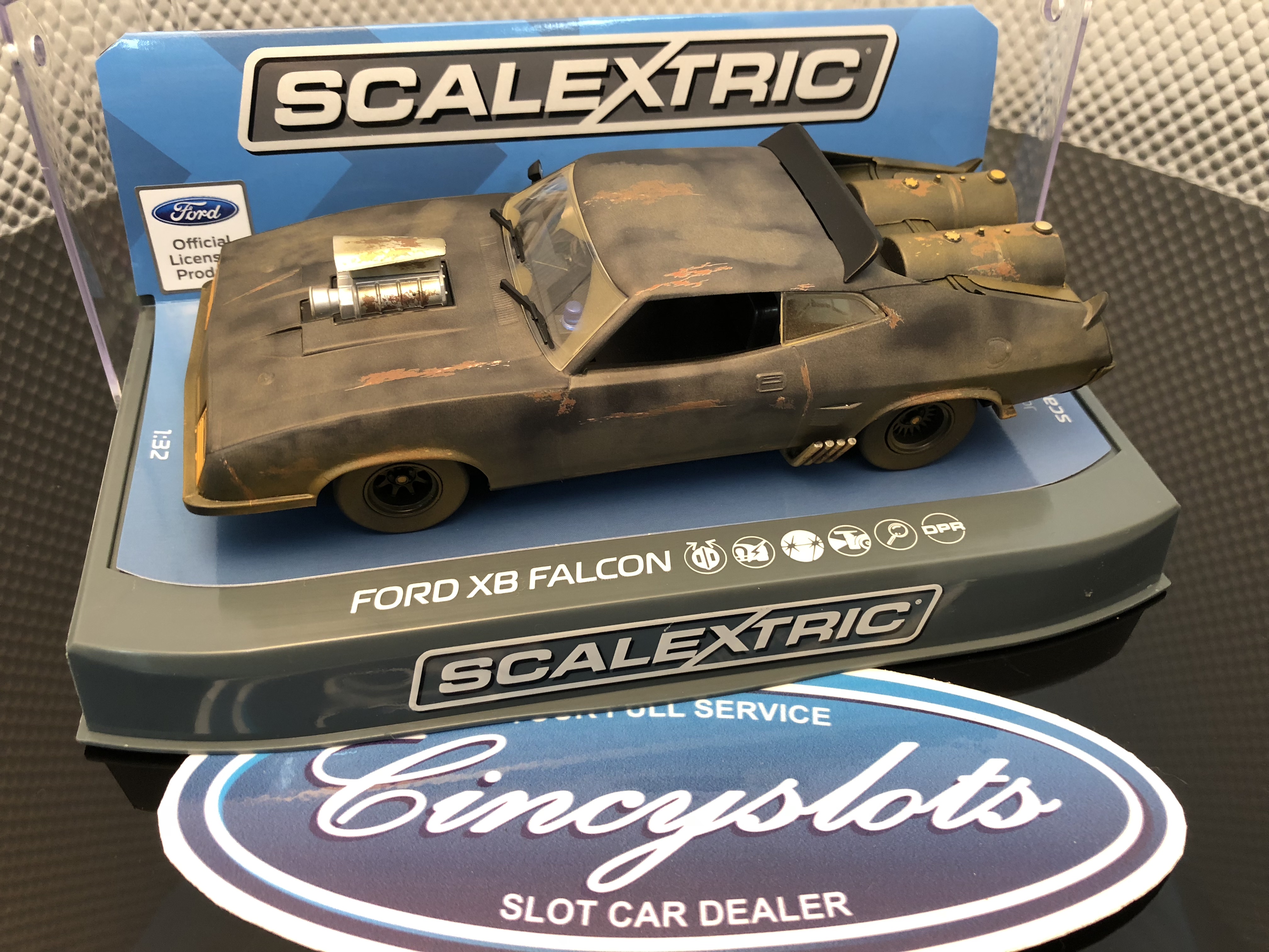 Weathered Finish C3983 Scalextric Ford XB Falcon Matte Black New & Boxed 