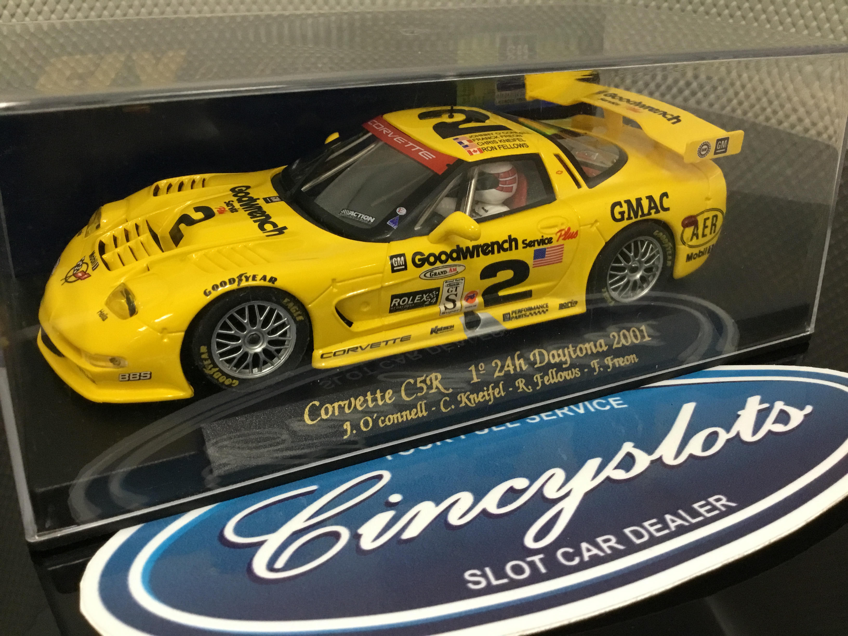 FLY A123 CORVETTE C5R 1ST PLACE DAYTONA 2001 NEW 1/32 SLOT CAR IN DISPLAY CASE 