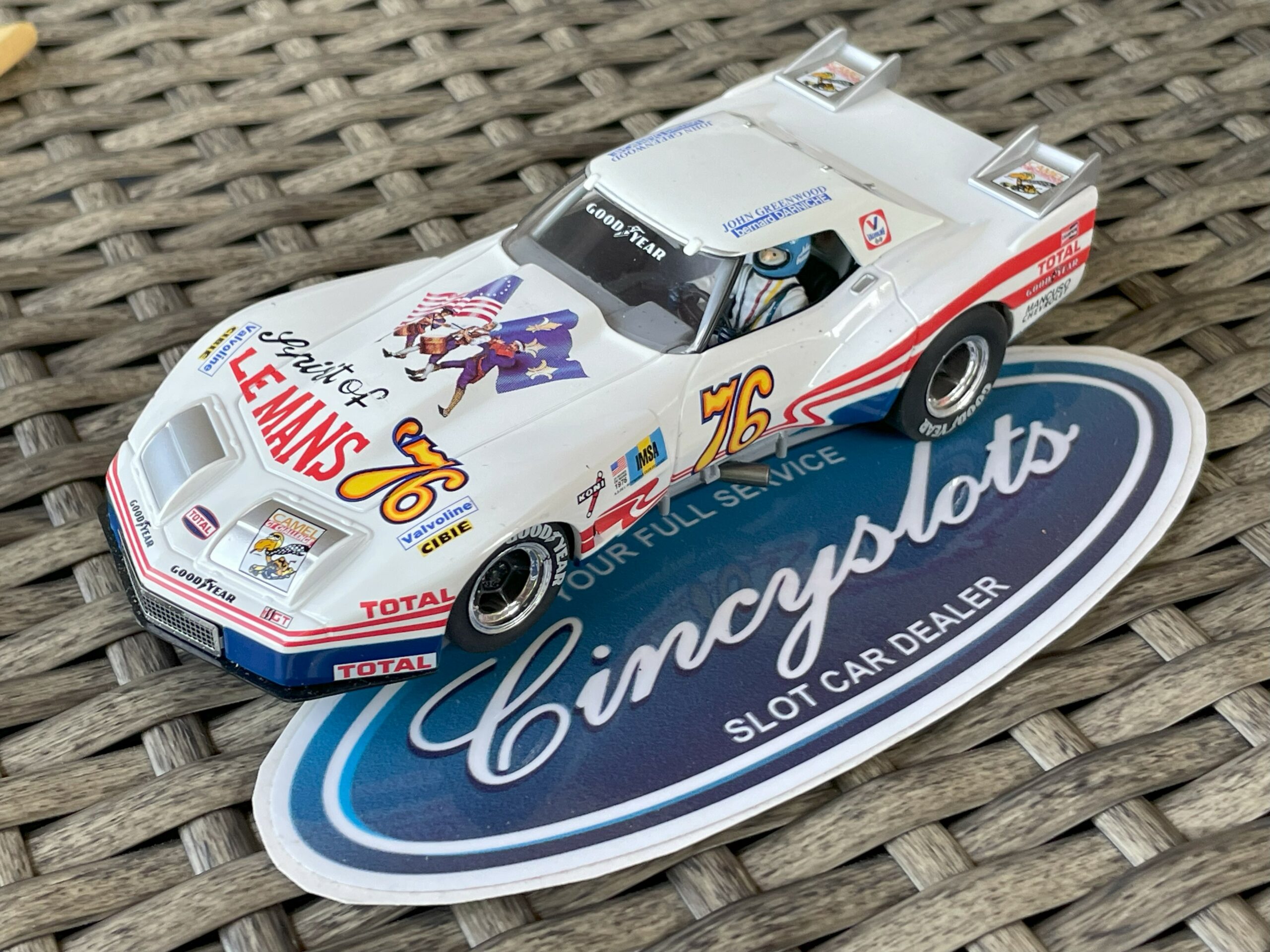 厳選スロットカー　Revell コルベット:used Monogram Revell 4863 Greenwood Corvette #76 1/32 Slot Car. Used No
