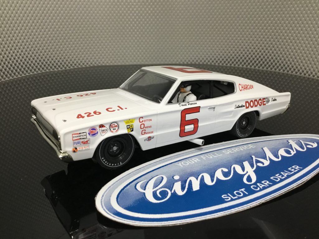 Monogram Revell 85-4842 David Pearson Dodge Charger Nascar 1/32 Slot Car.