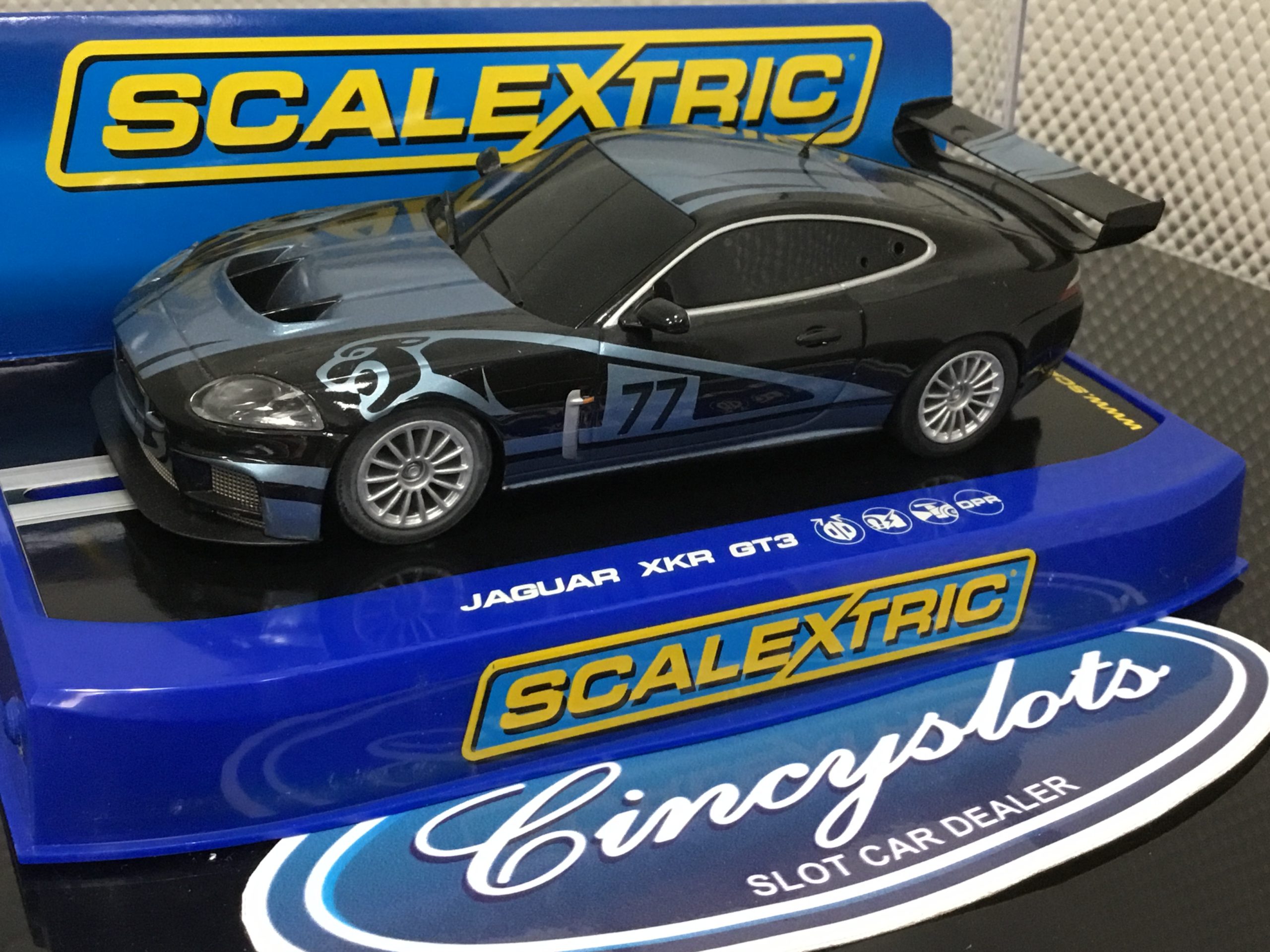 scalextric jaguar xkr gt3