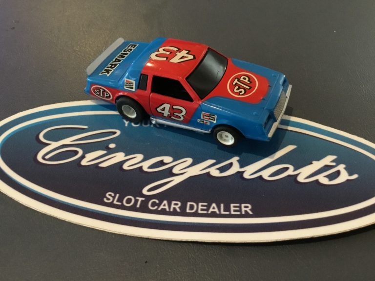 Tyco HO Slot Car Body Nascar 43 STP ESMARK Richard Petty BUICK REGAL