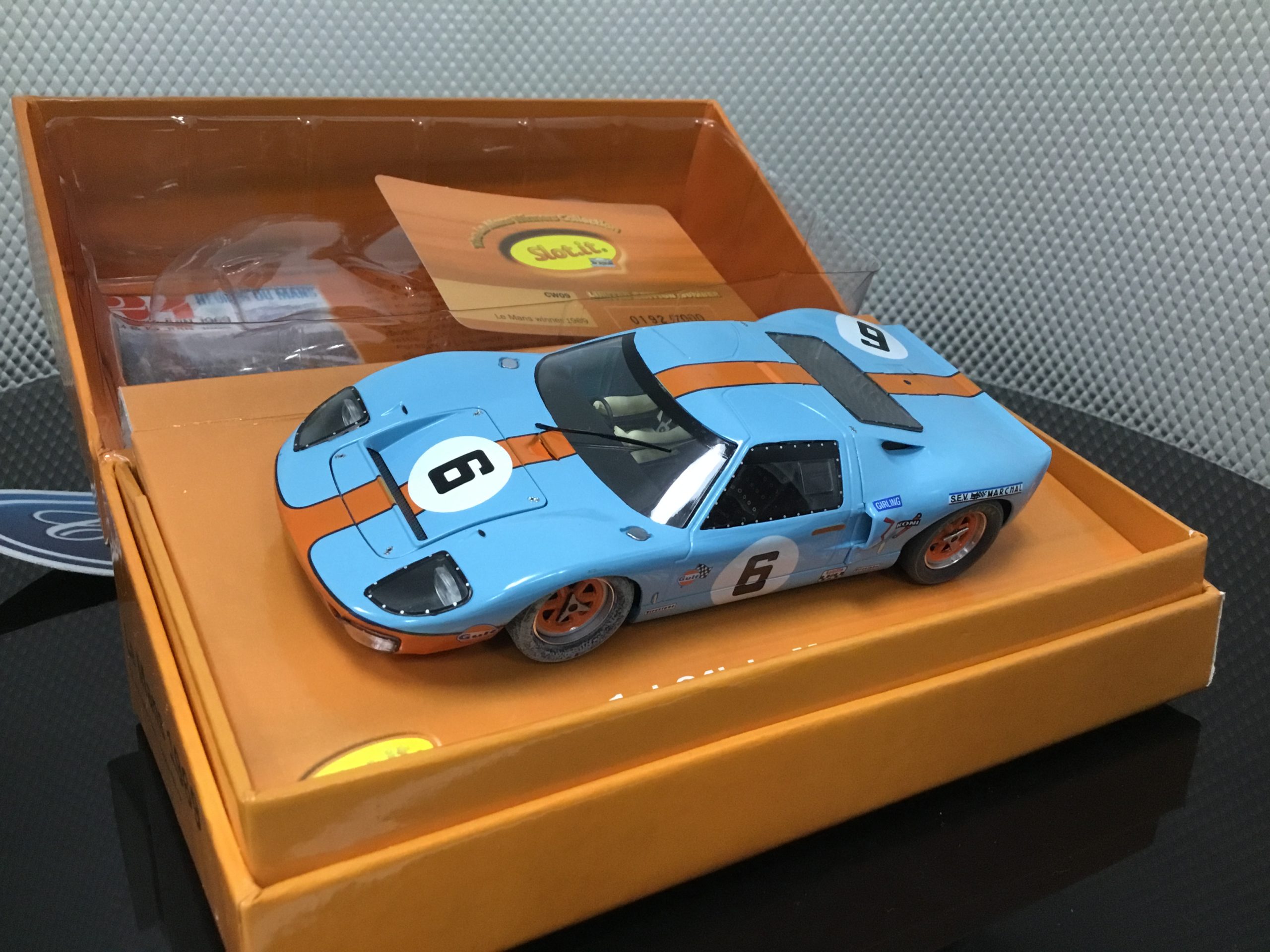 即日発送 スロットカー1/32 scalextric 3台セット Gulf-GT40 ミニカー