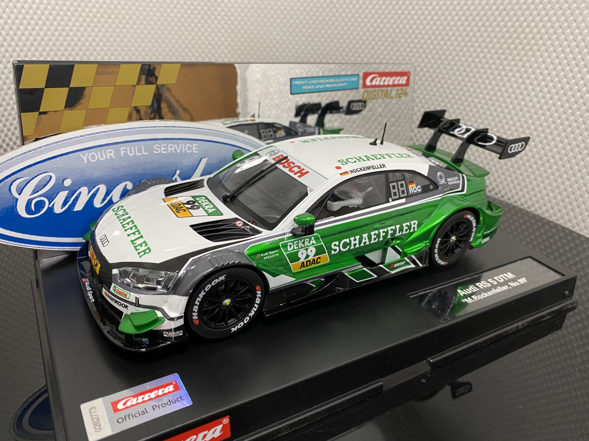 Carrera D124 23900 Audi RS 5 DTM Rockenfeller 99.