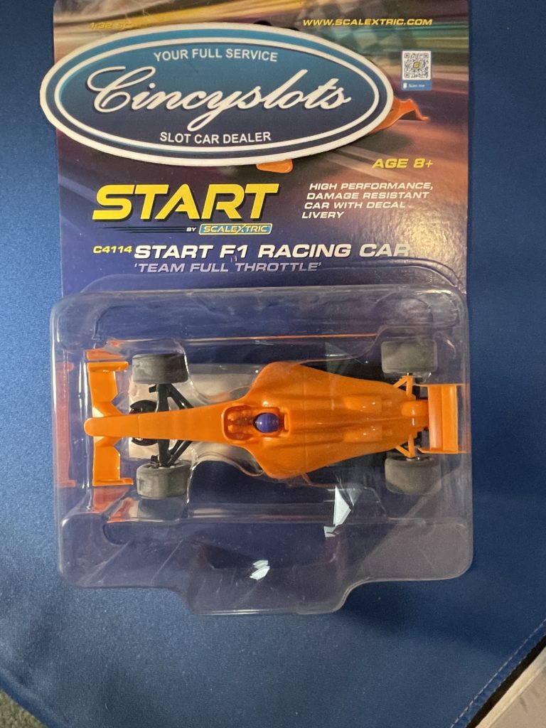 Scalextric C4114 START F1 Team Full Throttle Orange.