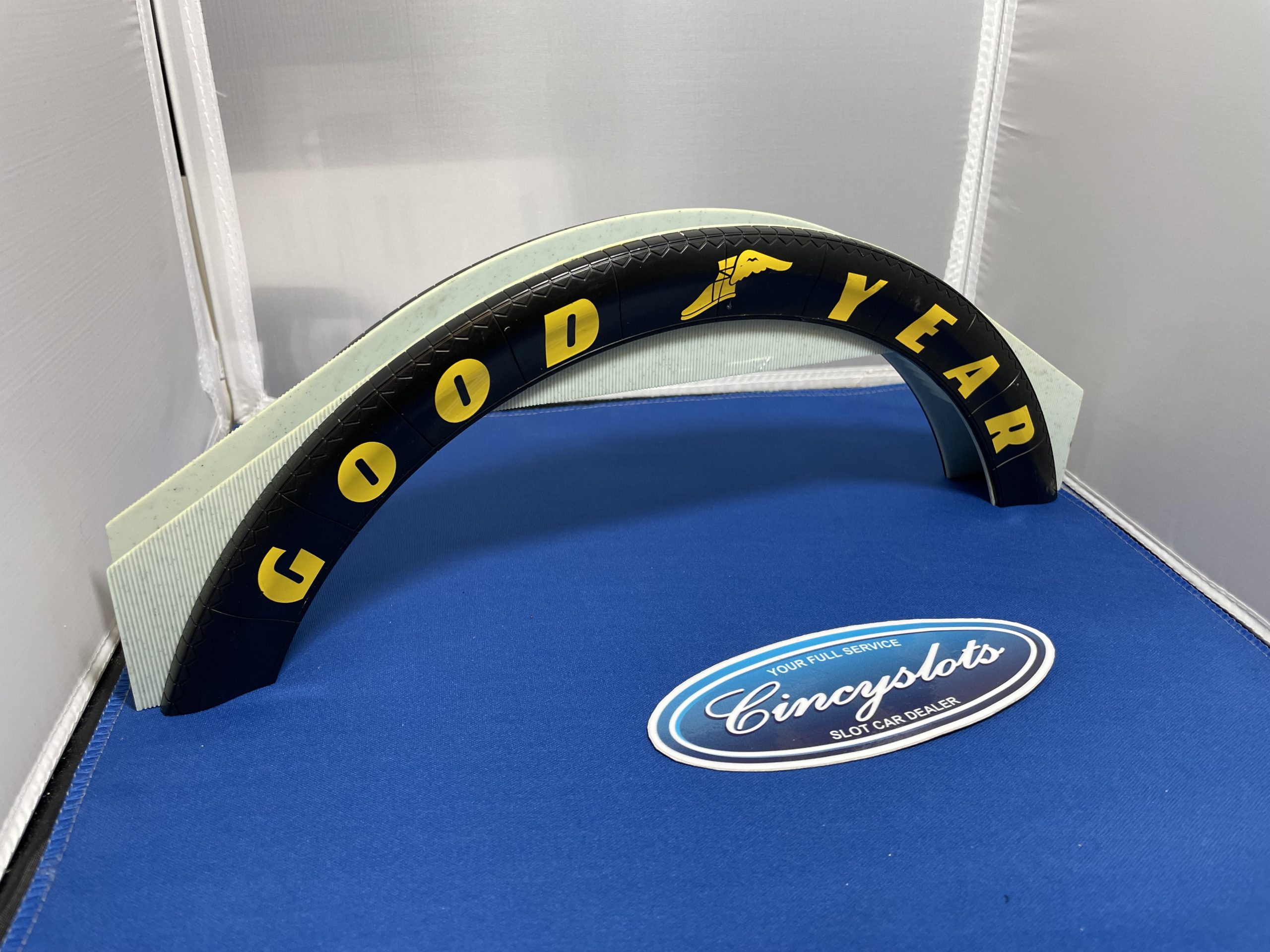 Scalextric Goodyear Bridge Used