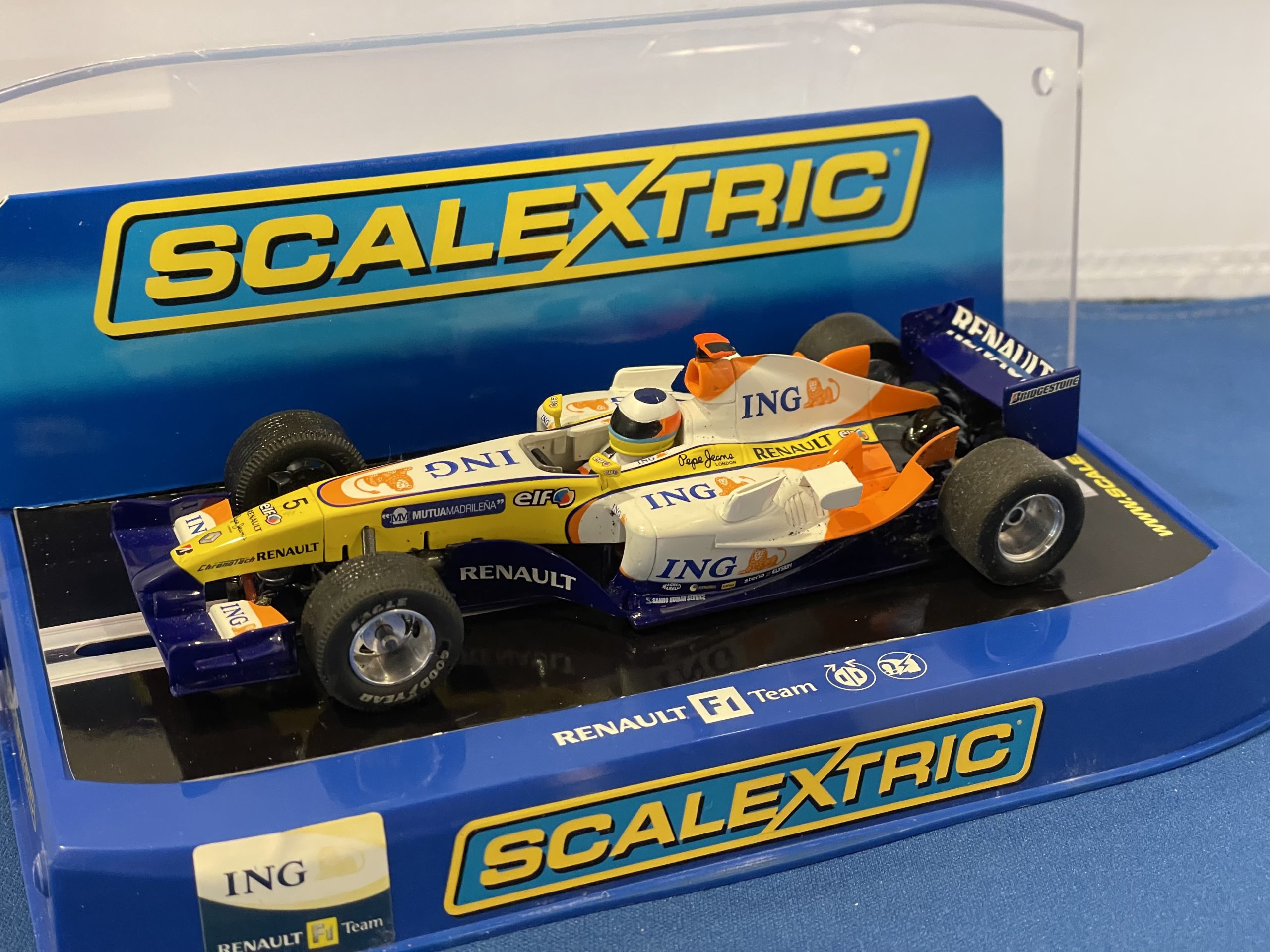 Scalextric F1 Renault ING #5