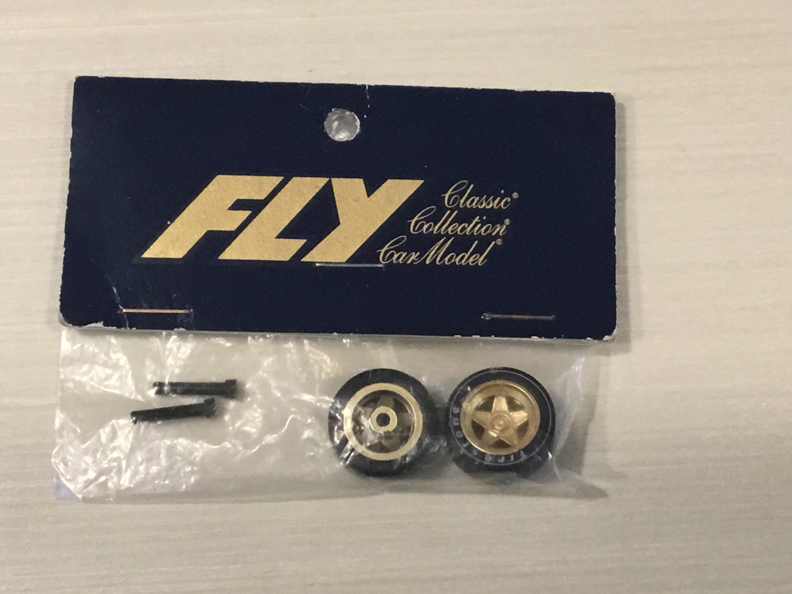 FLY 79044 B44 Ferrari Front Wheels/Tires.