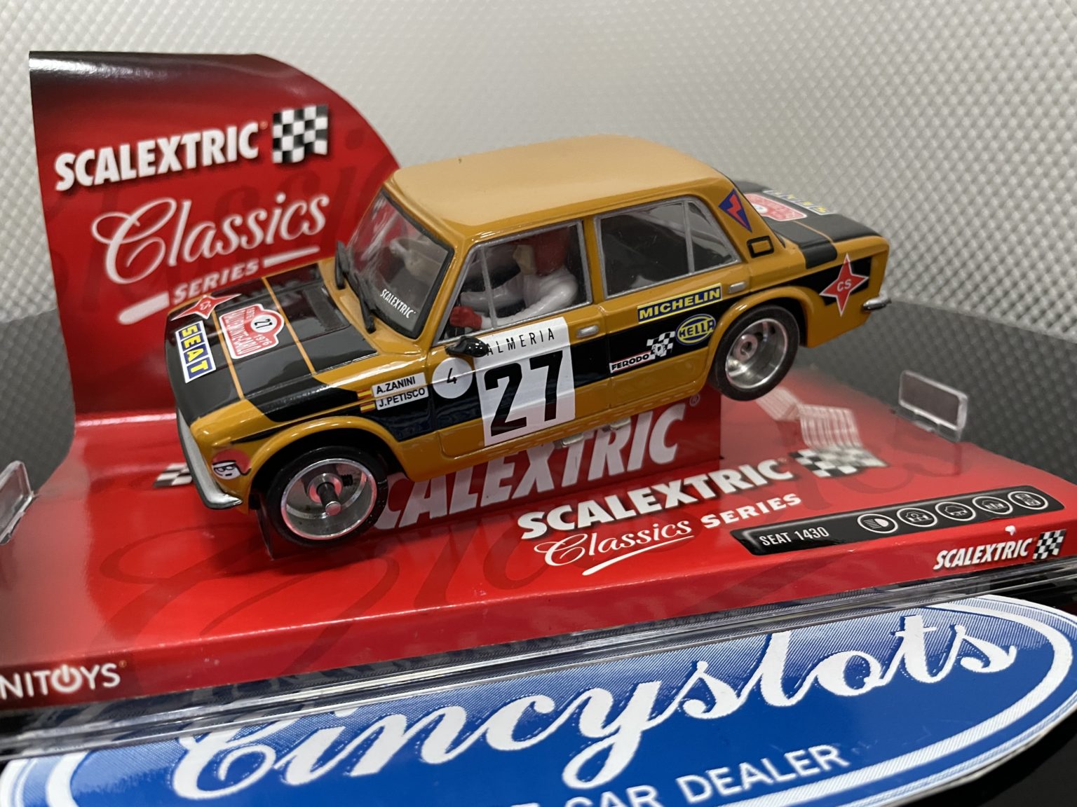 SCX 6200 Seat 1430 1/32 Slot Car. Lightly Used