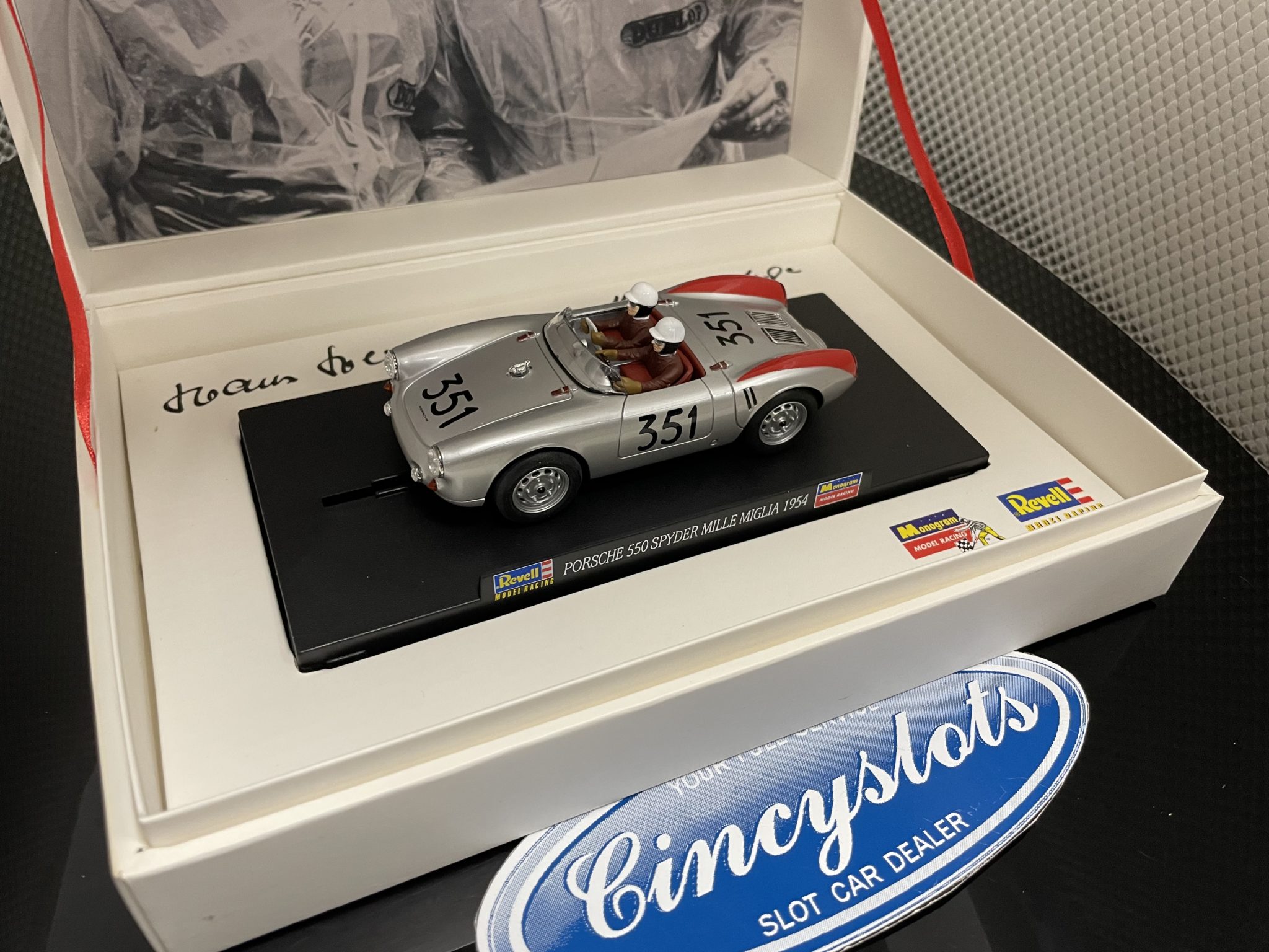 Revell 4886 Porsche 550 Spyder L.E. 1/32 Slot Car.