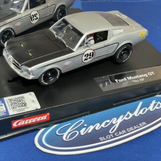 Carrera Evolution 27554 Ford Mustang GT, Lightly Used.