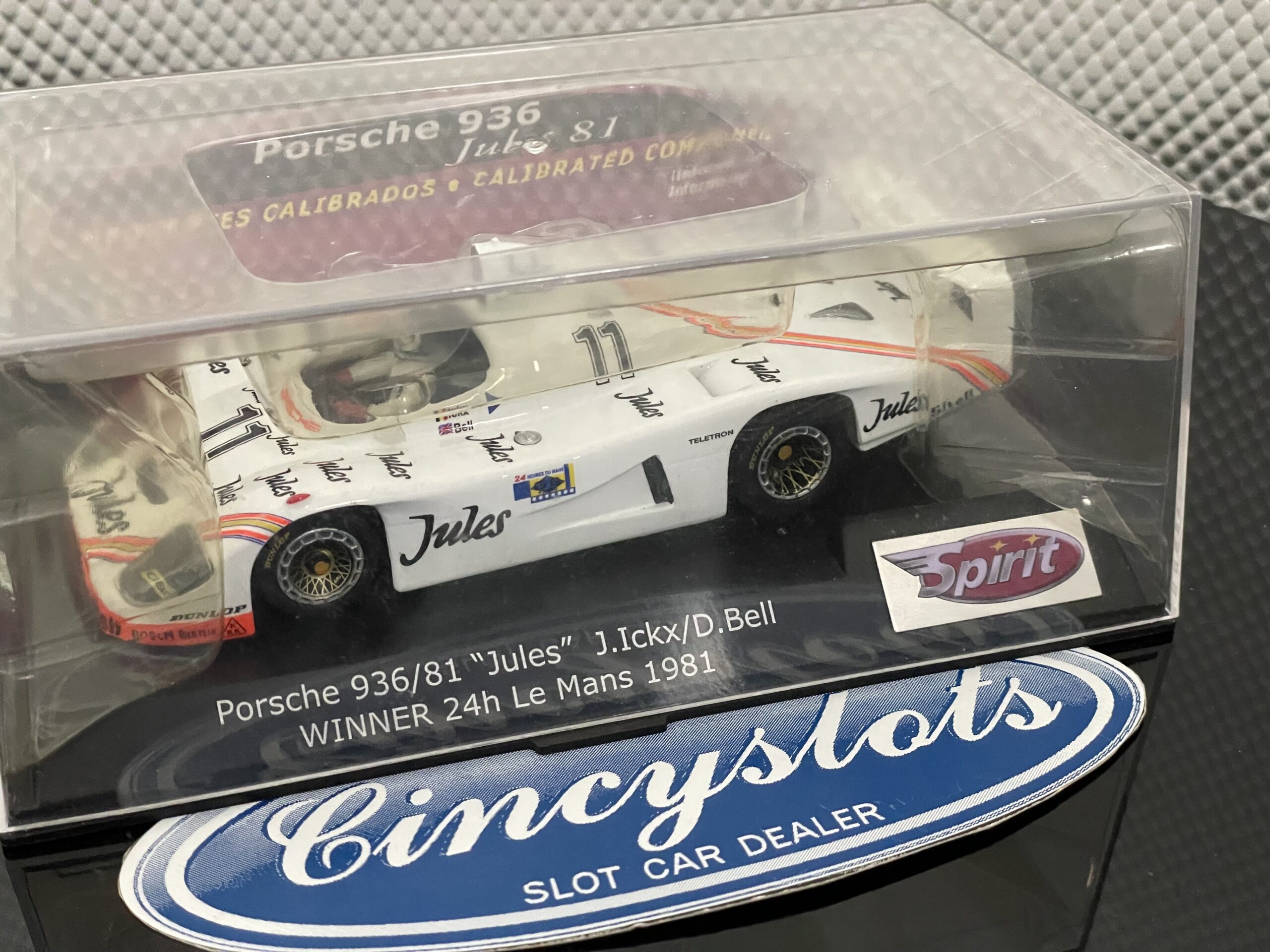 Carrera Universal 40447 - Porsche 936 Blanche sans Marquage Guide Profi/ Evolutio