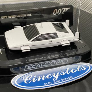 Scalextric C4359 James Bond Lotus Esprit The Spy Who Loved Me 1/32 Slot Car.