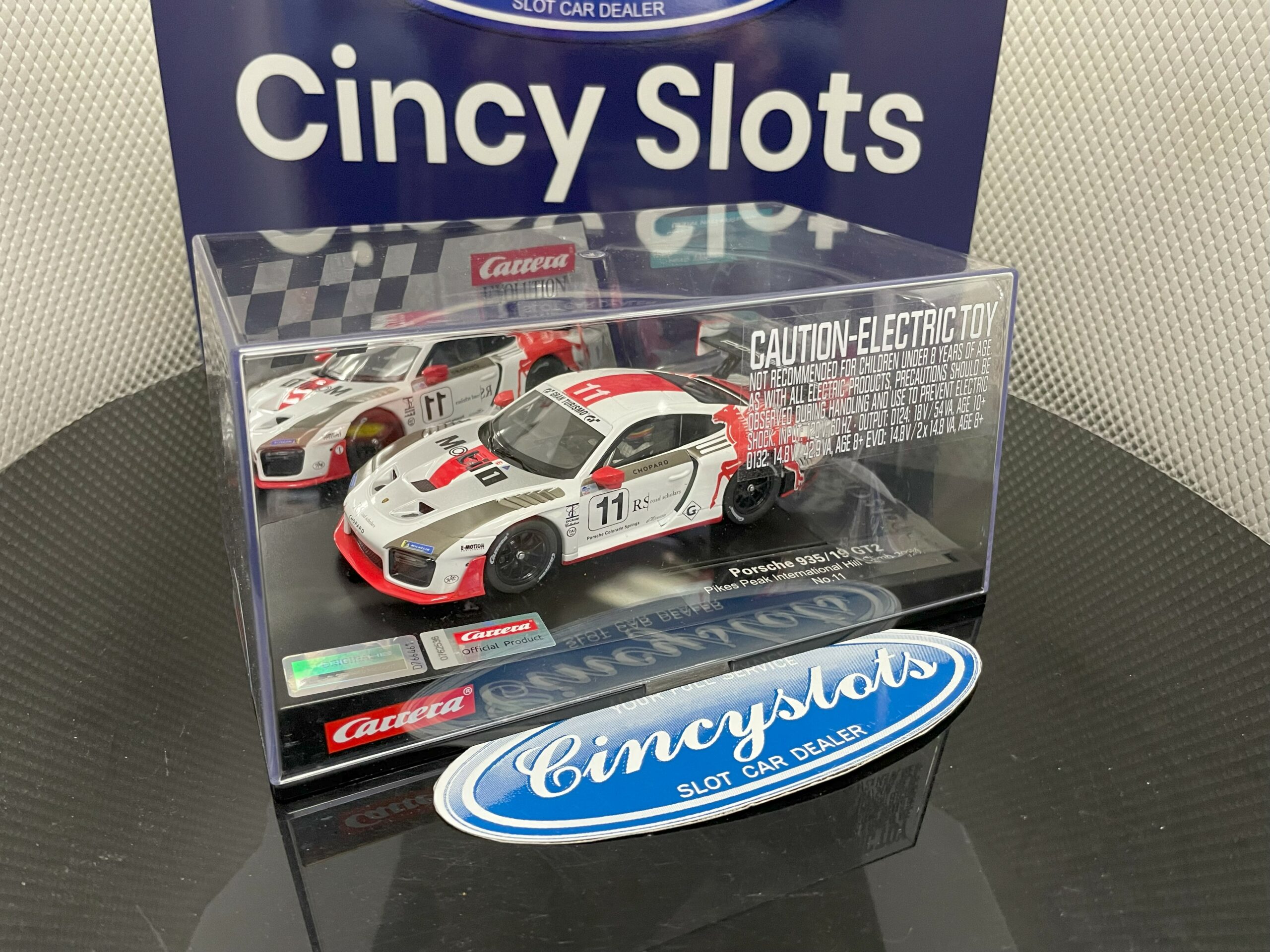 1:43 MINICHAMPS CANAM Sunoco Porsche 917/30 Champion 1973 #143-9 EUR 89