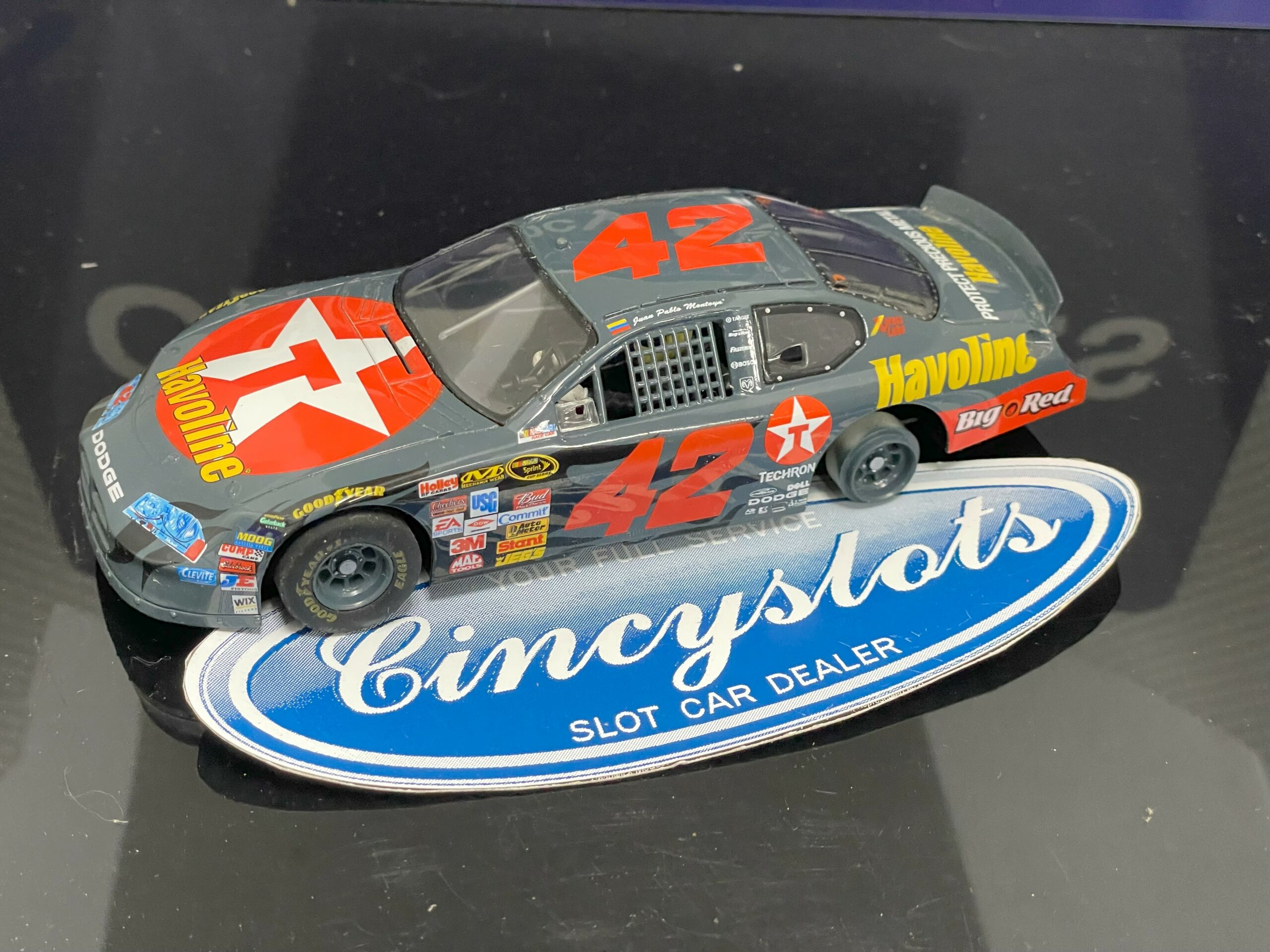 SCX Nascar Havoline Montoya 1/32 Slot Car, Lightly Used.